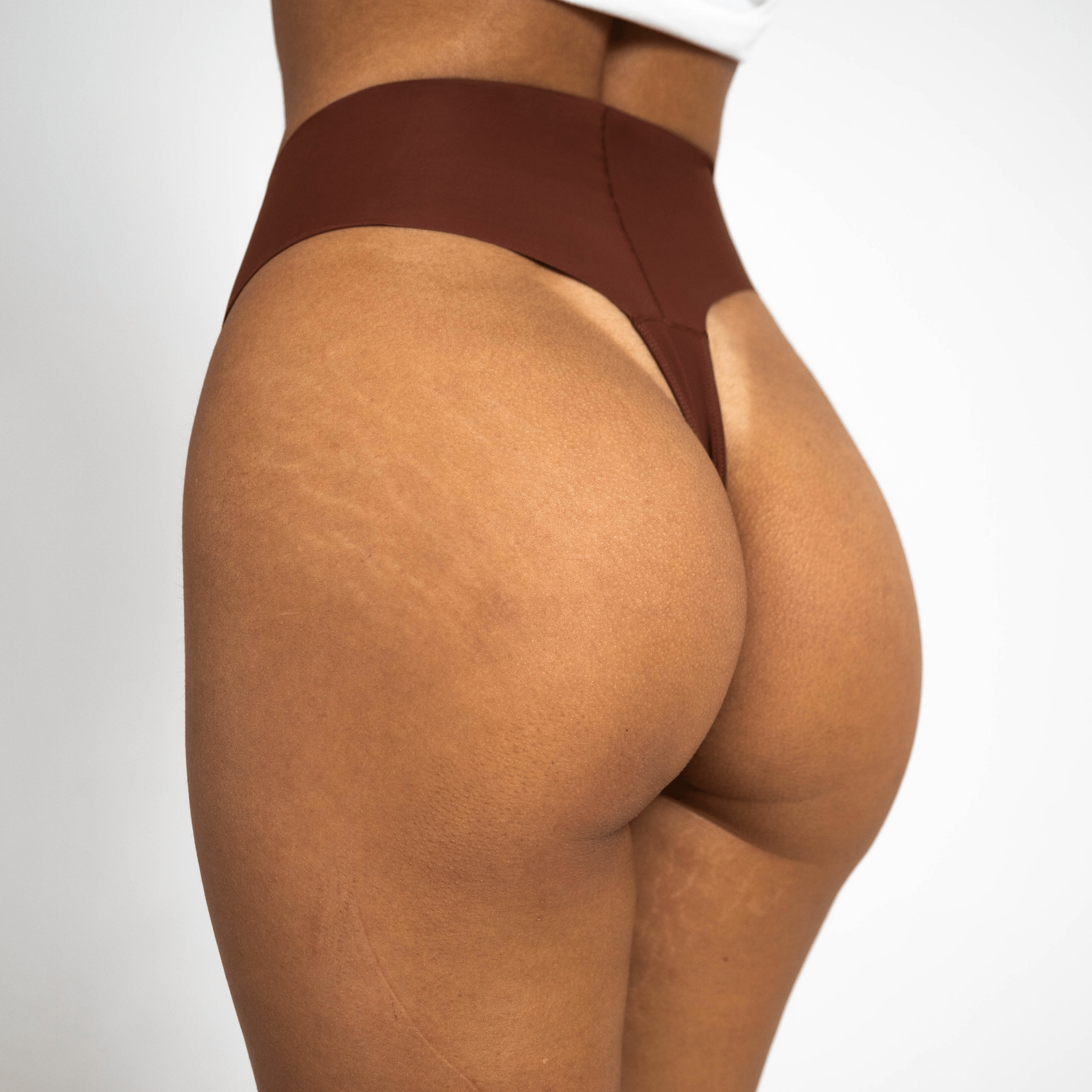 Thandi™ Olora Invisible Camel Toe Thong High Rise