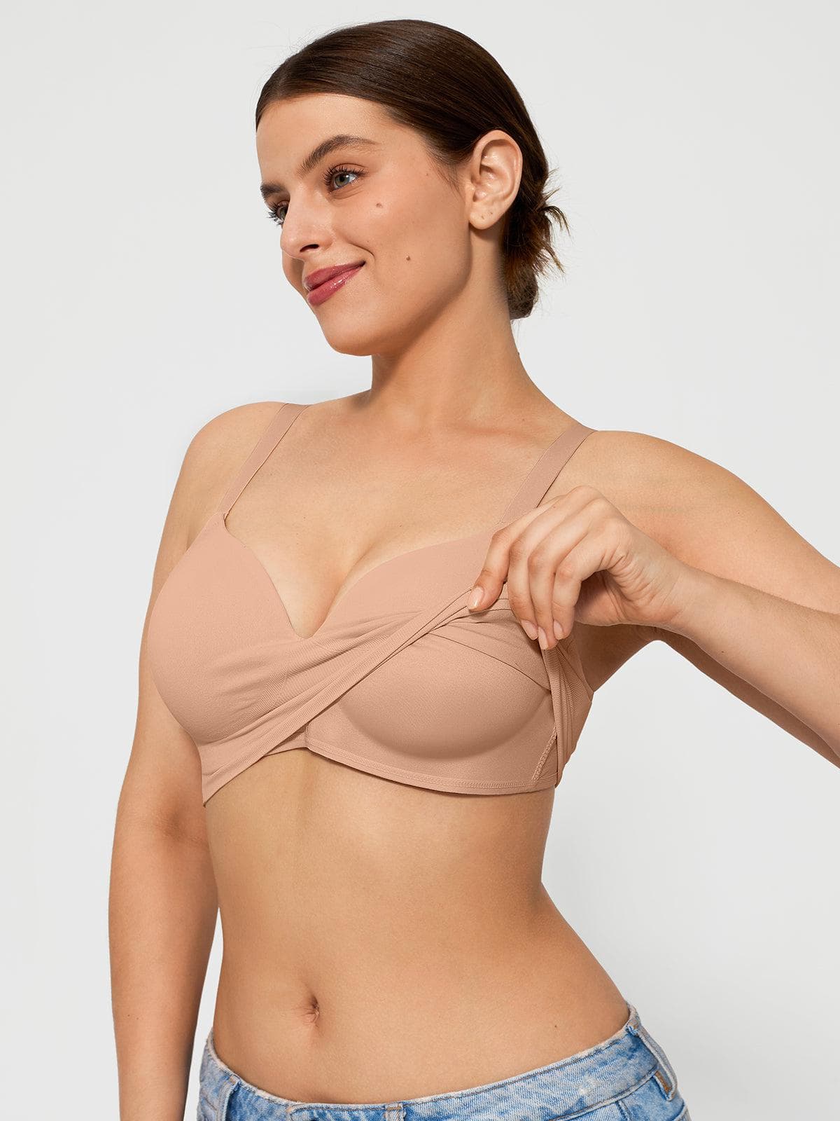 2-Pack ContourLift™ Seamless Wireless Shaping Push Up Bra Bundle